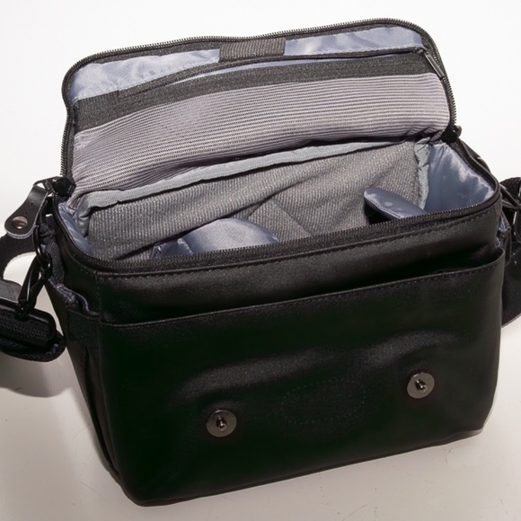 Camera Bag for Photographers - Picture 2 of 8